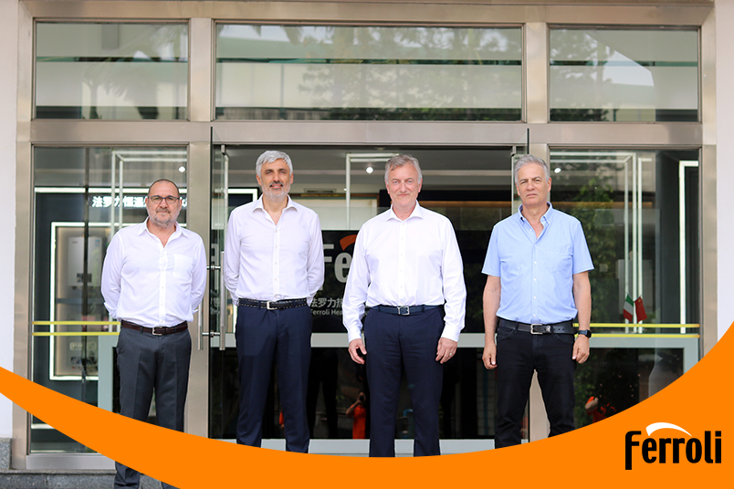 新利luck18集团CEO一行到访中国公司